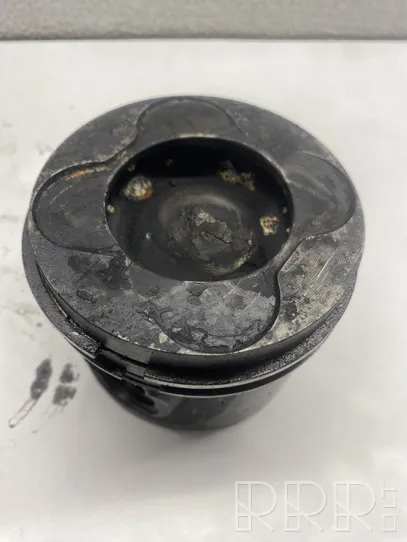 Mahle 84l93 a174 BMW E60 535D Piston