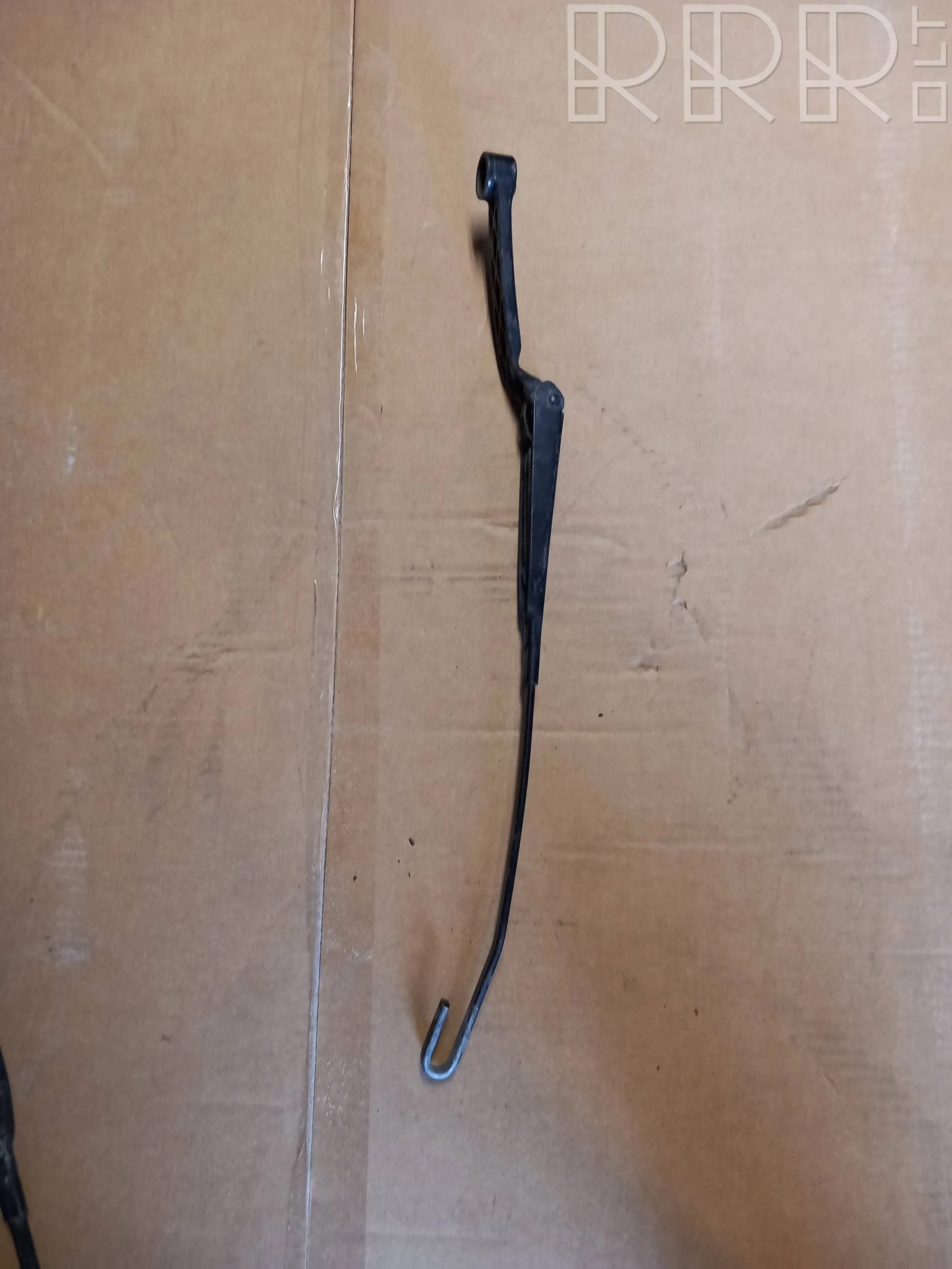 Audi 100 wiper arm 4A1955407C