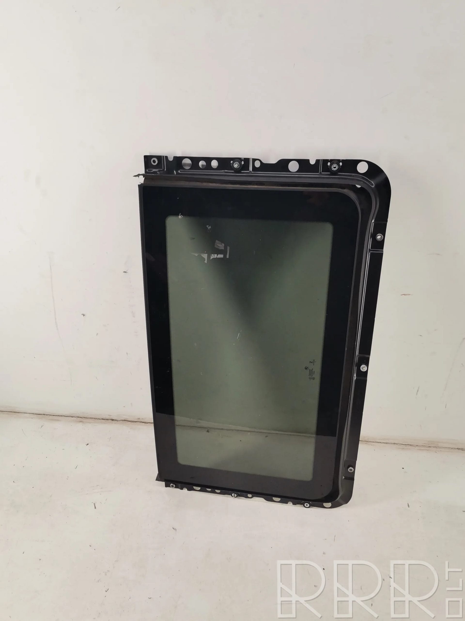 BMW F30 sedan sunroof glass