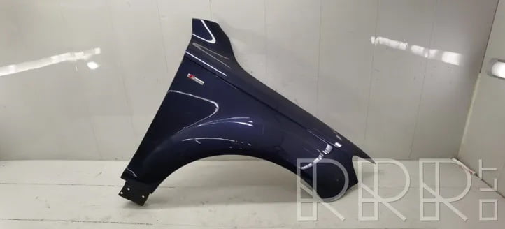 Audi Q7 4L right side wing S-line