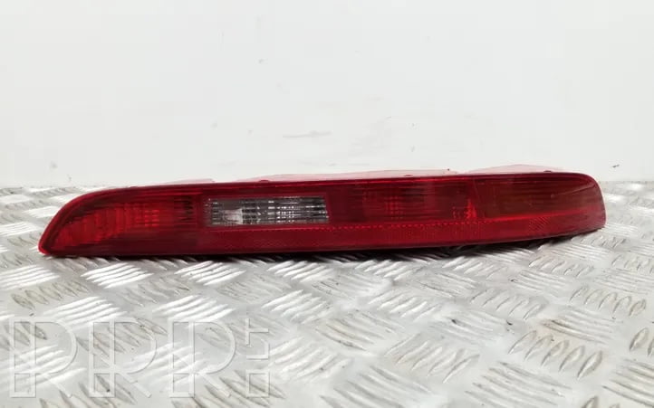 Audi Q3 taillight in rear bumper right side 8U0945096